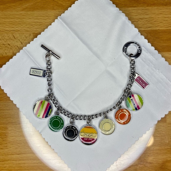 VTG Coach Charm Toggle Bracelet - Picture 2 of 7